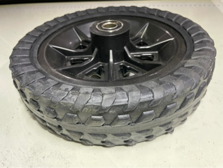 MLS12 ノーパンクタイヤ 左【CP6500-00006-L】